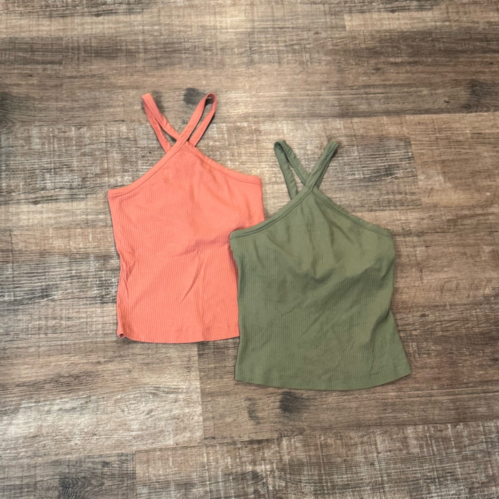 Old Navy Halter Top Bundle - Size M